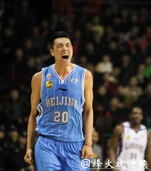 翟晓川疑似拉伤出战成疑，北京队本赛季遭遇最严重伤病危机！